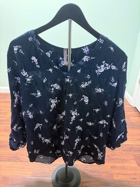 Women's Floral Navy V-Neck Blouse